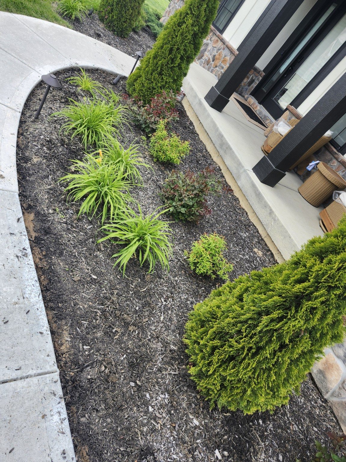 Front Porch Garden Bed — before